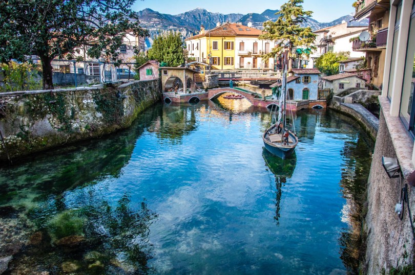 The Shortest River in Italy - River Aril in Cassone at Lake Garda