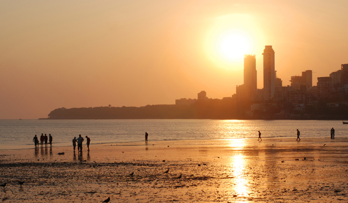 Chowpatty-Beach_Mumbai.