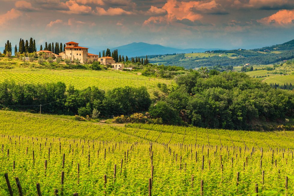 Typical-Tuscany-Stone-House