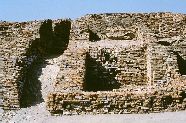 What is your considered opinion on how and why the Indus valley civilization came to an end? | Harappa