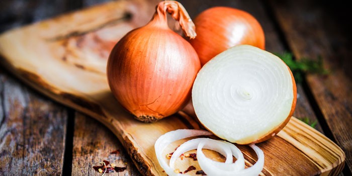 The health benefits of onions - BBC Good Food