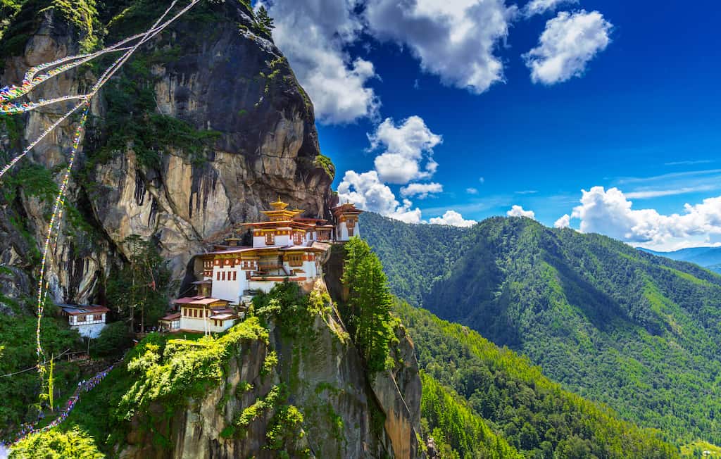 Bhutan - Visa Free Countries for Indians