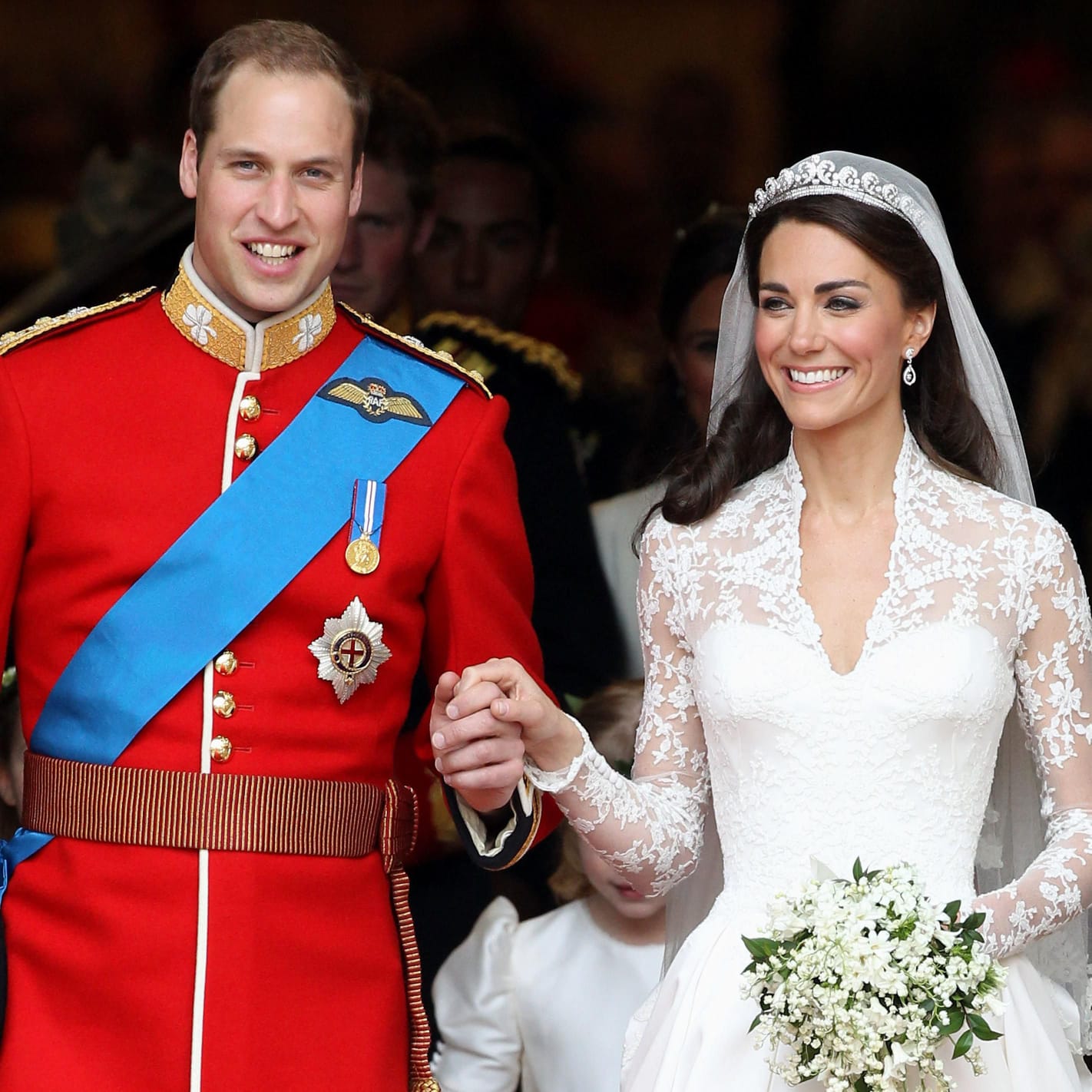 Prince William & Kate Middleton - EXPENSIVE WEDDING