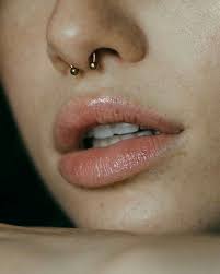 Would you be able to get scarred from a septum puncturing? - Things You Didn't Know About Septum Piercing