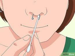 This is the most ideal way to clean your septum puncturing - Things You Didn't Know About Septum Piercing
