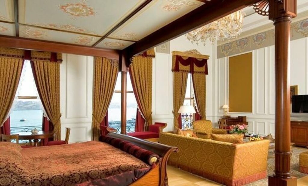 SULTAN SUITE