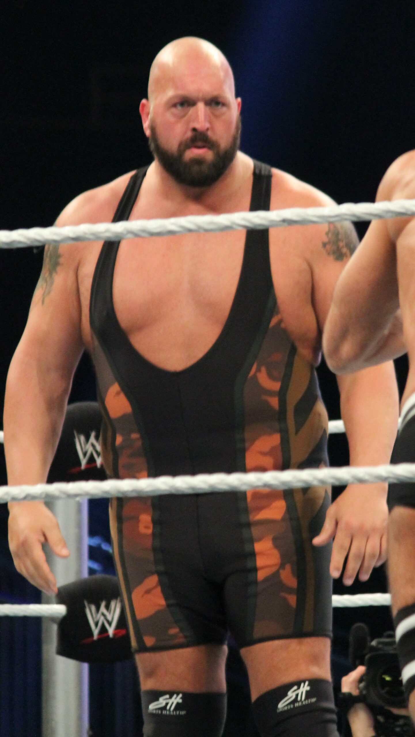 Big Show - Tallest WWE Wrestlers of All Time