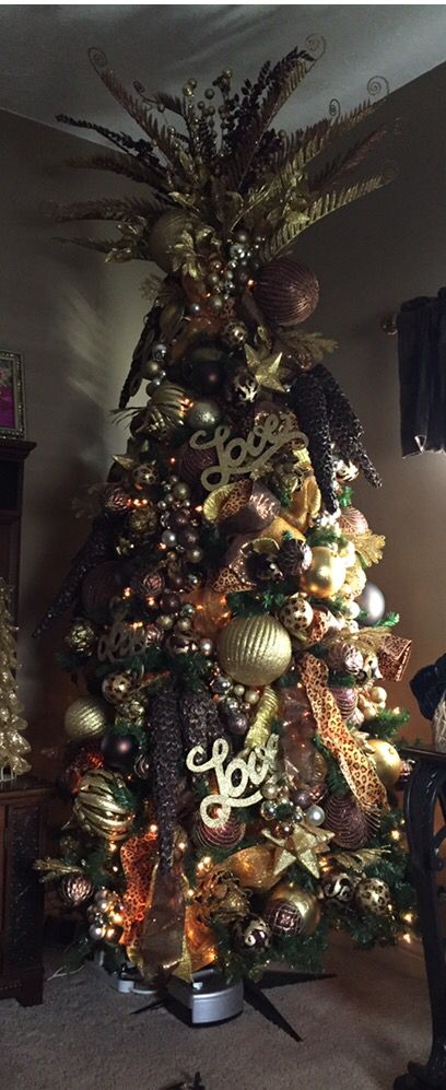 Leopard Christmas Tree -Black Christmas Tree Ideas