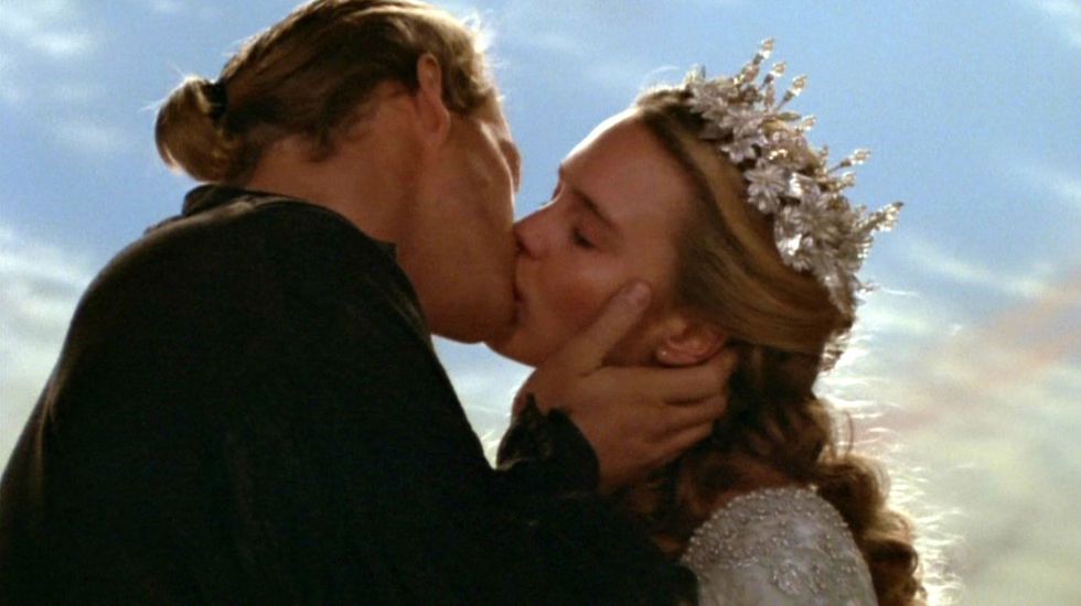 'ROMEO + JULIET'-Best Romance Kiss Scenes from Movies