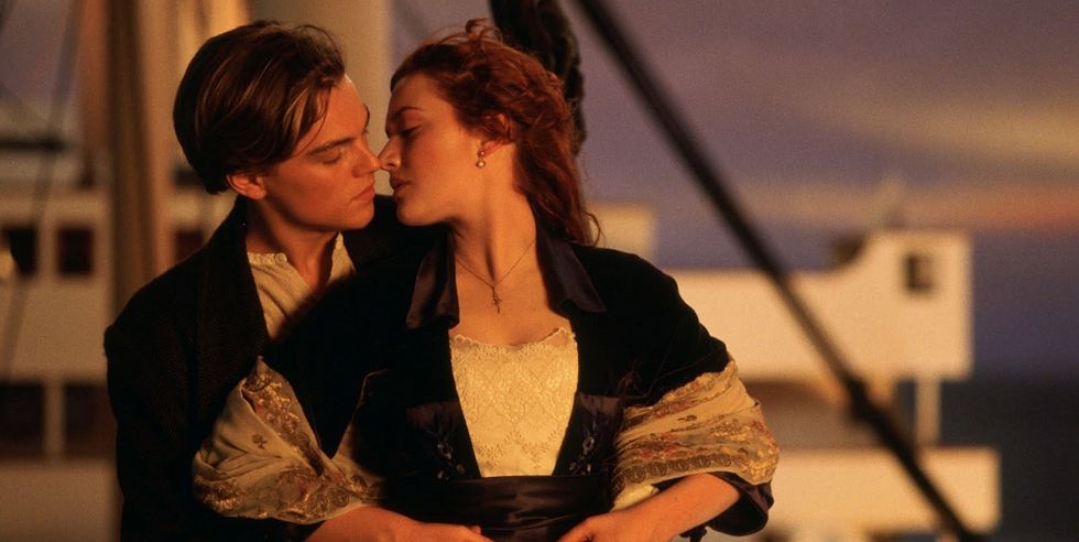 'TITANIC'-Best Romance Kiss Scenes from Movies