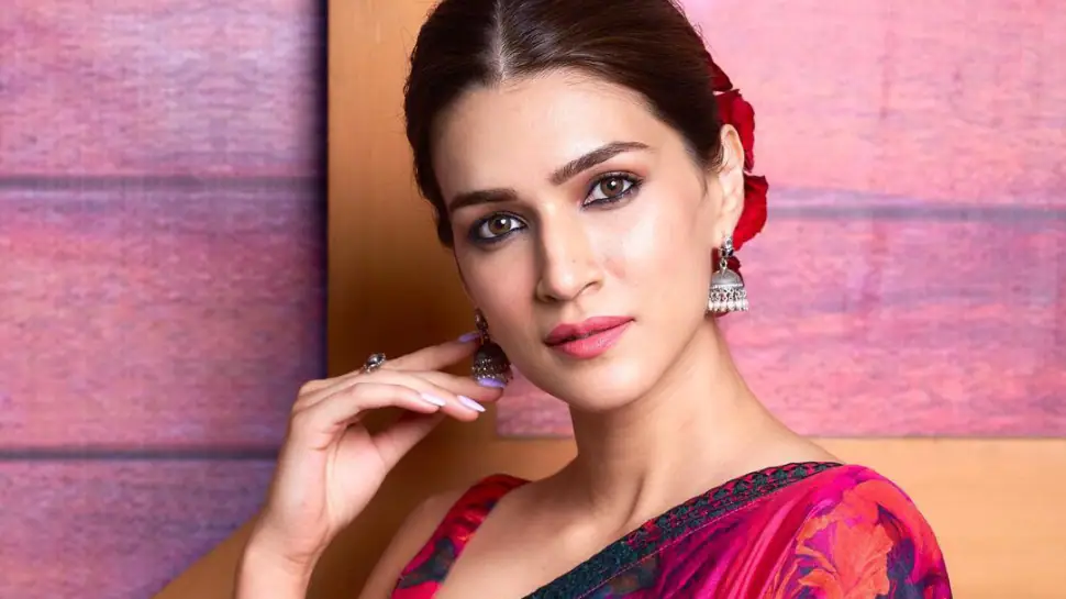 Kriti Sanon-Most Beautiful and Hottest Actress in indian Cinema