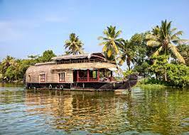 Best Monsoon Destinations to Visit in India-Kerala