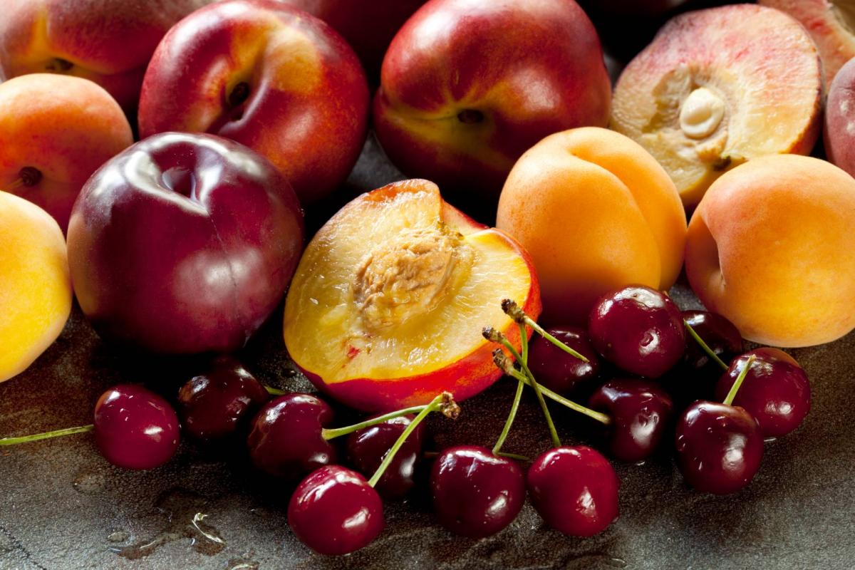  Healthiest Fruits for Weight Loss-Stone Fruits