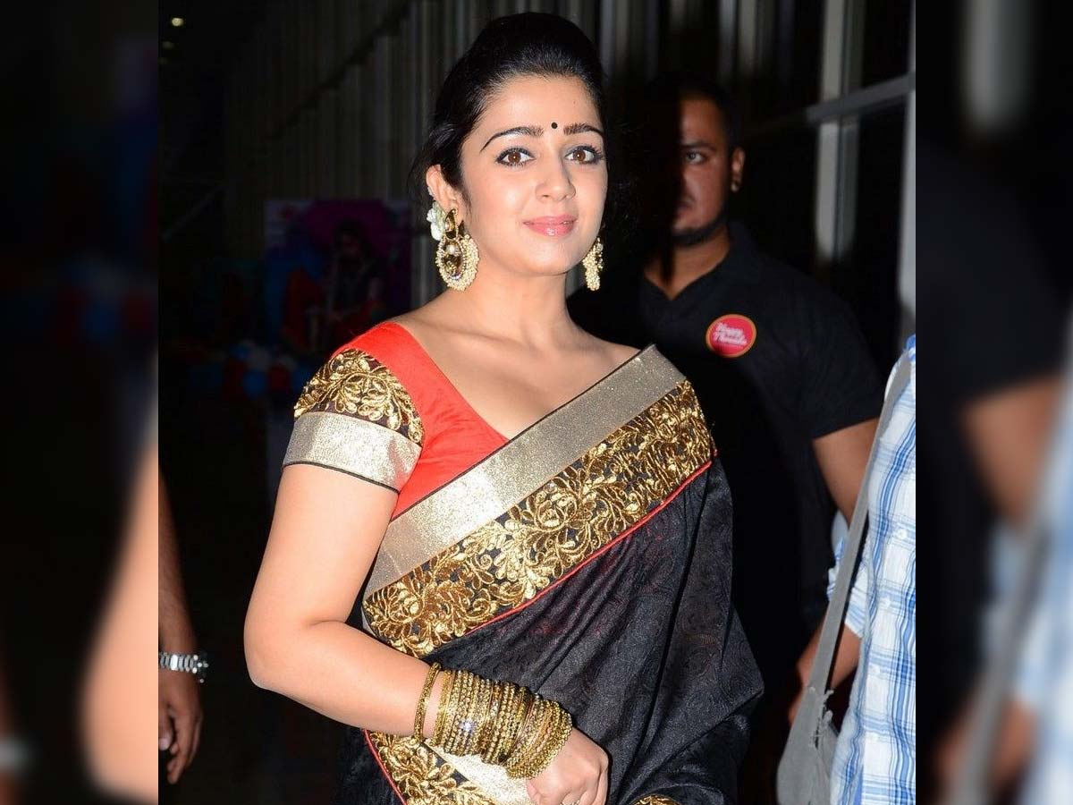  Most Beautiful South Indian Actress-Charmi Kaur