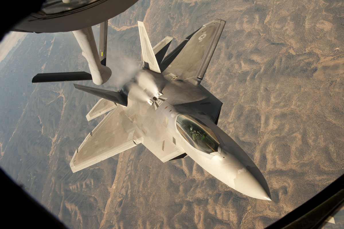 Surprising Facts About The F-22 Raptor Fighter Jet-Working Cost Per Hour