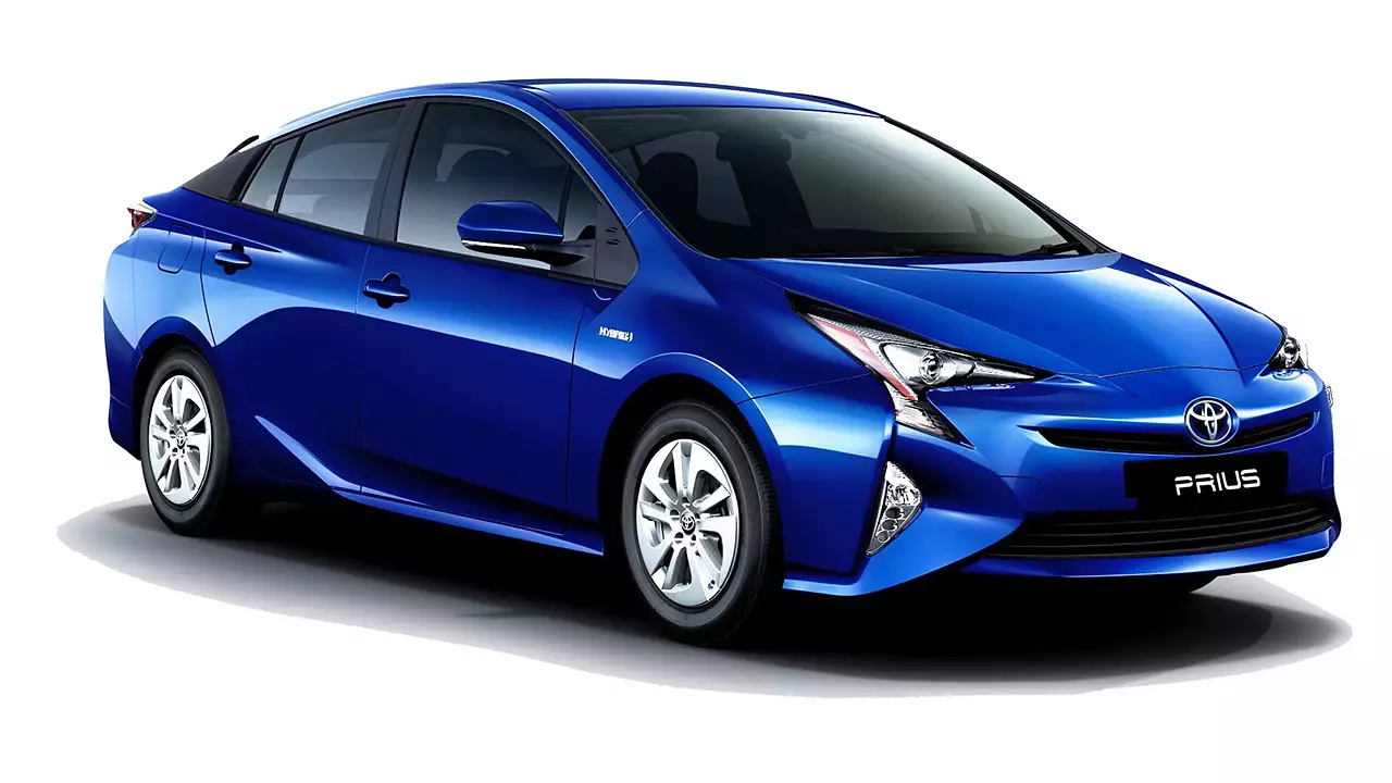 Cheapest Hybrid Cars in the World-Toyota Prius Hybrid