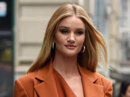 Highest Paid Female Models in the World-Rosie Huntington-Whitely: $32 million