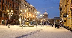  Interesting Facts About Saint Petersburg-The portable scaffolds are a lovely pain