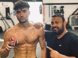 Best Muslim Athletes Who Pray To Allah-Naseem Hamed