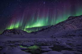 Amazing Reasons To Visit Greenland-Staggering Northern Lights